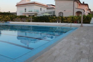 44.piscina
